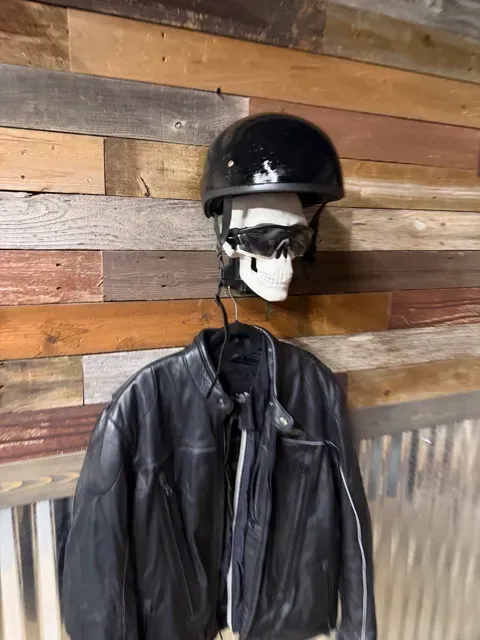 BoneSentry—Motorcycle Helmet, Jacket&GearWallMount — Фото 9 из 9