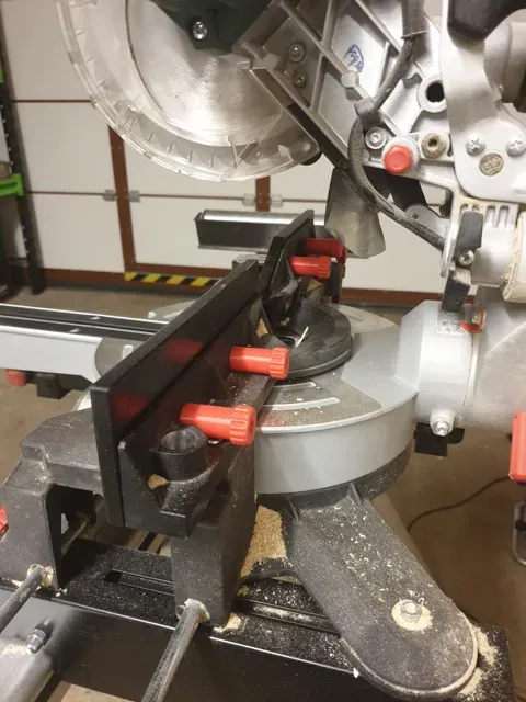 Metabo KGS 216M Anschlag / Führung — Фото 7 из 8