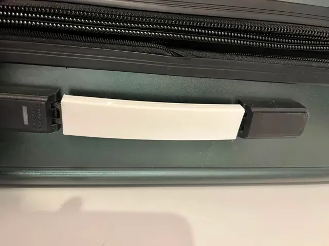 Parametric TPU Luggage Handle Repalcement — Image 2 of 2