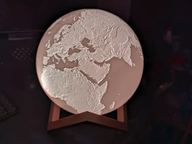 Lithophane Earth Lamp — Фото 2 из 6
