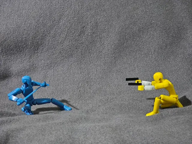 Crash the Adventurous Articulated Action Figure — Фото 7 из 10
