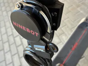 Segway Ninebot G3D Halter für Master Lock Schloss
