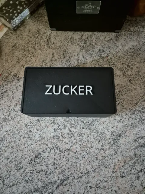Zucker Box — Image 3 of 4