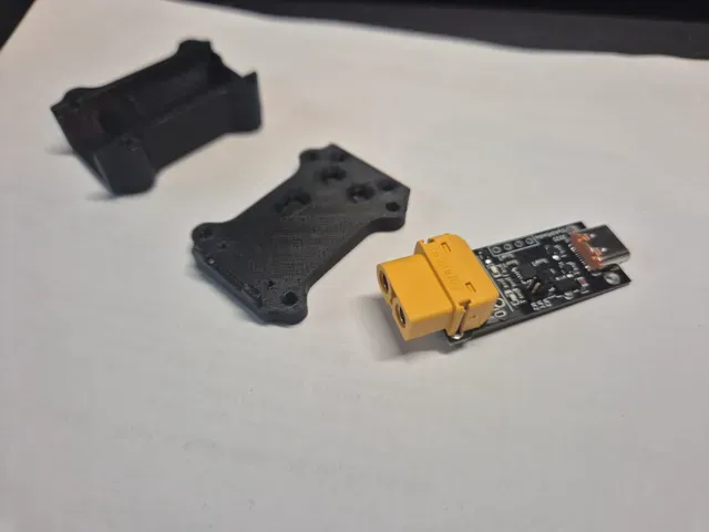 USB-C PD to XT60 Voltage trigger adapter box.