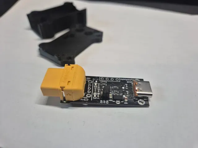 USB-C PD to XT60 Voltage trigger adapter box. — Фото 2 из 11