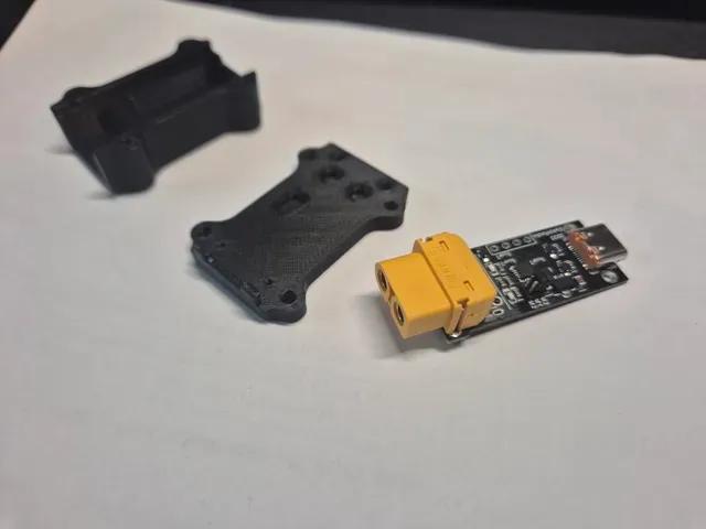 USB-C PD to XT60 Voltage trigger adapter box. — Фото 5 из 11