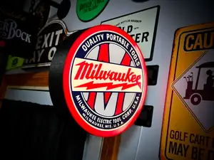 MILWAUKEE TOOLS ~ 2Sided Gas Station Lightbox Sign