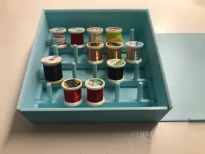 Bobbin storage box