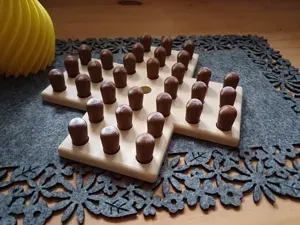 Solitaire Peg Game