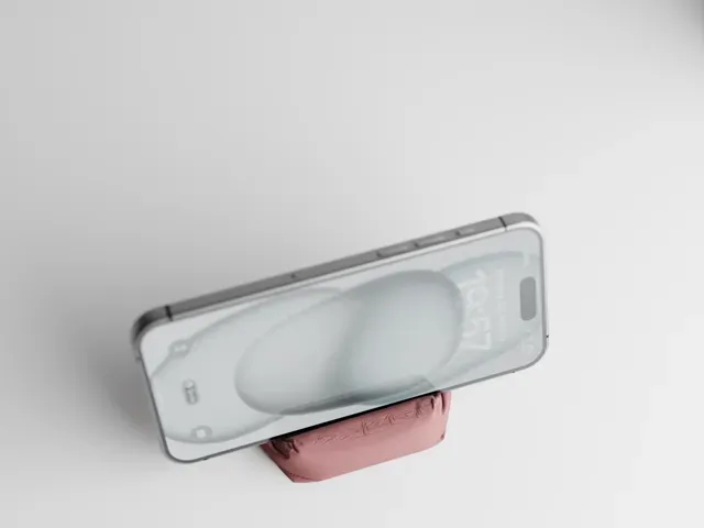 The Phone Bean Bag — Фото 7 из 11