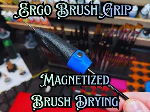 Ergonomic Mini Painting Brush Grip / Hangar