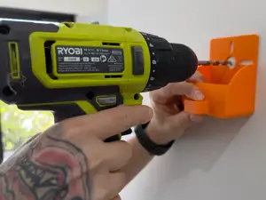 Drill Dust collector for walls