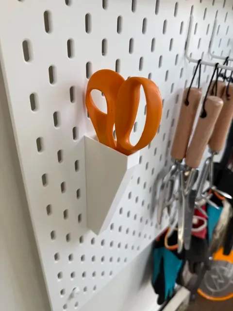 Scissors holder for SKÅDIS Pegboard (Single) — Image 3 of 3