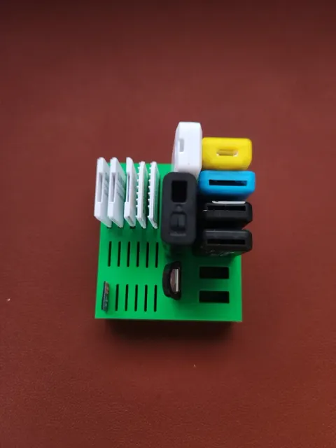 Organizer - USB/SD/micro SD — Фото 3 из 5