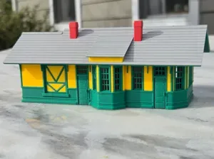 HO LaGrange Train Station