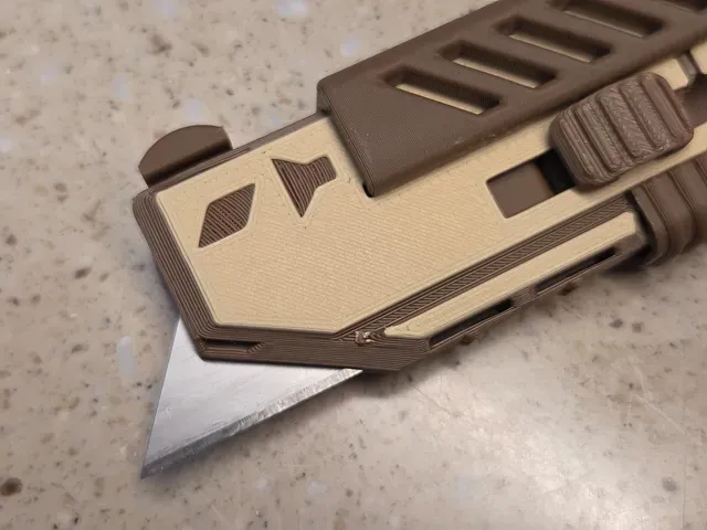 Utility Knife with Scraper Mode — Фото 4 из 6