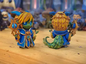 Dragonborn Sorcerer Miniature
