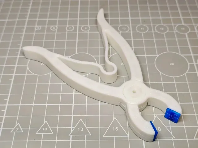 Build Plate Removal Pliers (Print‑in‑Place Body) — Фото 2 из 5