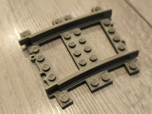 Brick train - Round track rail - half