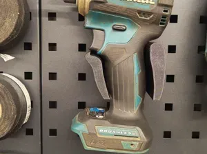 Makita tool mount for square hole Garant pegboard