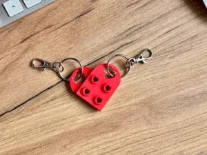 Buildable Heart Keychain for Couple’s