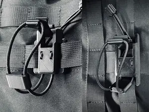 MOLLE系统通用快拆绑带夹扣