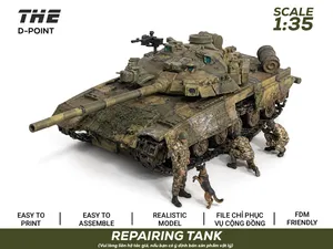 Tank Crew at Repairing Tracks | 1:35 Scale