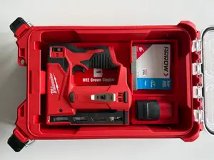 Gridfinity Insert for Milwaukee M12 Stapler