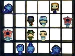 Stranger things, Kinder joy funko pop stand