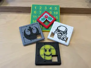 Customizable Sliding Puzzle Generator
