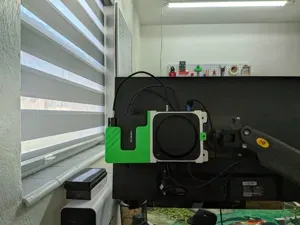 Mac Mini M4 VESA monitor holder