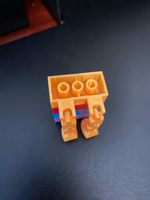 Articulated Stackable Brick Buddy (2x4) — Фото 9 из 9
