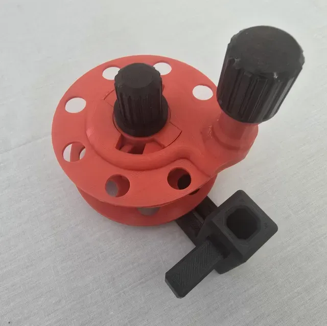 Fishing Reel Spooler/Despooler — Image 16 of 17