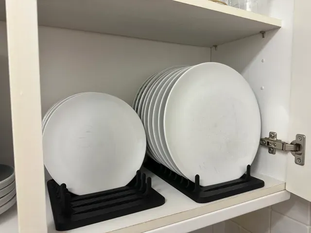 Dinner Plate - Vertical Stand