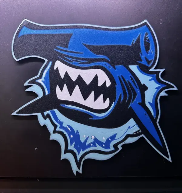 Hammerhead Shark 2D Art & Keychain — Image 2 of 4
