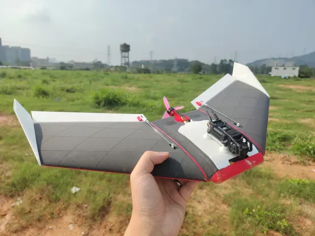 Breeze Model X [SUB250 FPV Flying Wings] RC plane — Image 4 of 12