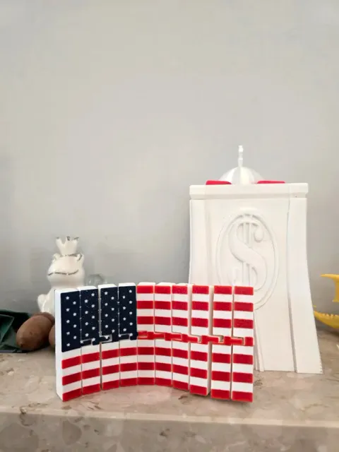 USA flag flexi toy — Image 4 of 10