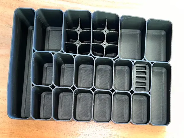 Desktop organizer for pens, cables and USB sticks — Фото 9 из 13