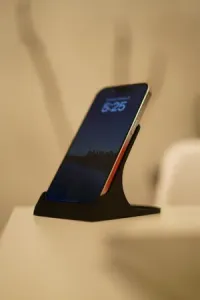 iPhone 12/13/14/15/16 Pro Stand