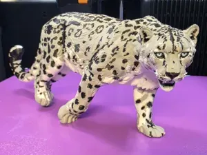 Snow Leopard — Detailed 3D Printable Model
