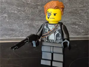 Brick Man Terminator 20cm