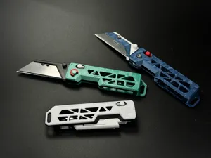 Skeletonized Axis-Lock Folding Utility Knife