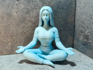 Schöne Frau in Yoga Pose