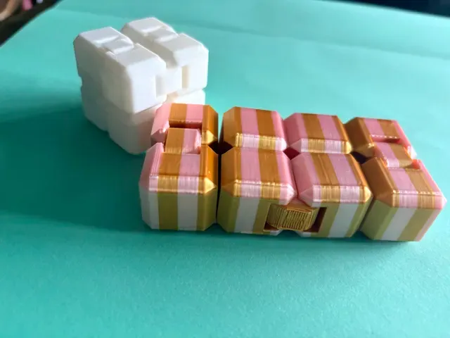 Infinity Cube – Smooth Fidget (Free Commercial) — Фото 7 из 7