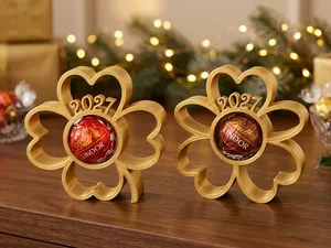 Kleeblatt-Silvesterdeko mit Pralinen-Halter "2027"