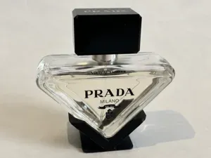 Prada Paradoxe 50 Perfume Stand