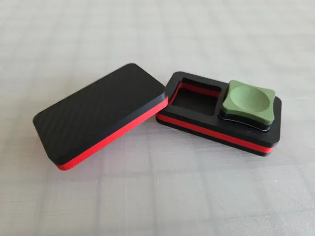 Double Magnetic Ghost Chalk Holder — Фото 8 из 9
