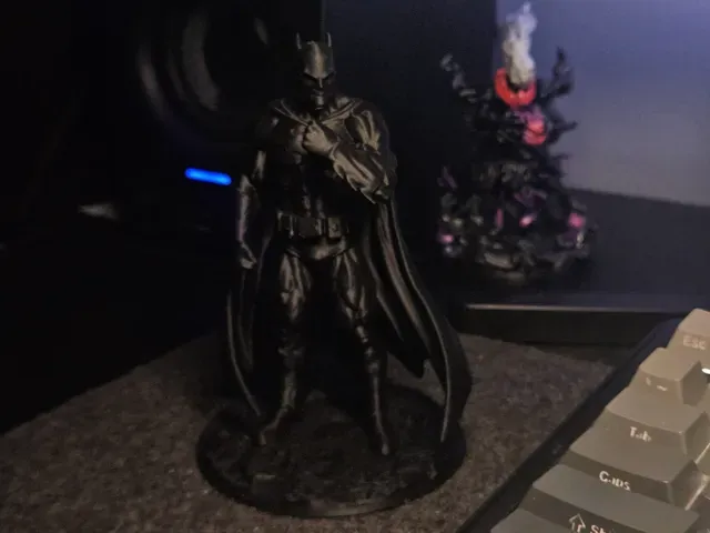 The Dark Knight - Ultra Detailed Solid Edition — Image 4 of 4