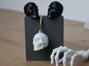 Mini Skull – Halloween Pendant & Keychain