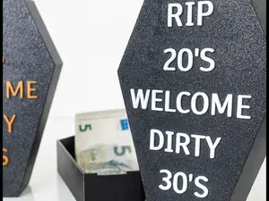 Present Box Coffin 30´s Birthday for Money